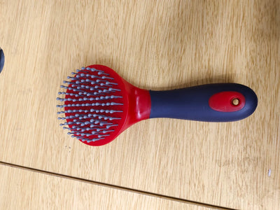 Horse Mane & Tail Brush Round Soft Rubber Grip Needle Bristles Horse…